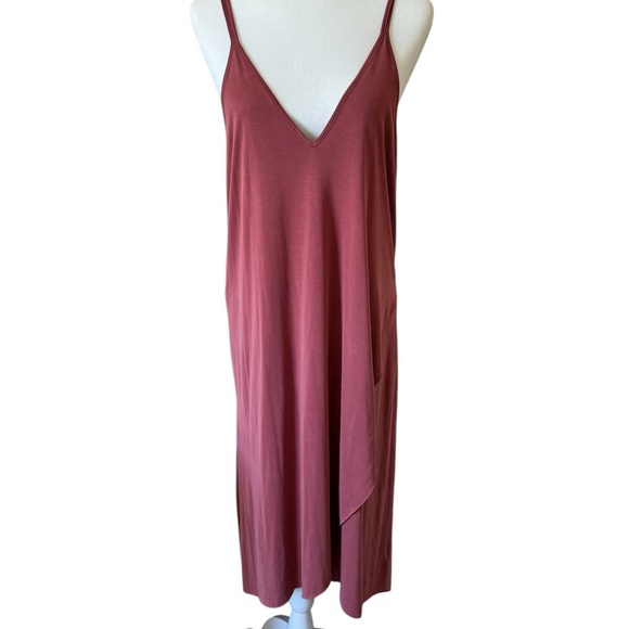 Pink Asymmetrical Wrap Sundress with V-Neck - Picture 4 of 7